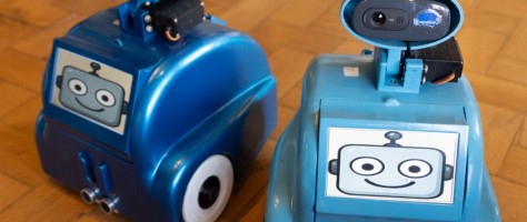 Robô transforma aulas de matemática em brincadeira