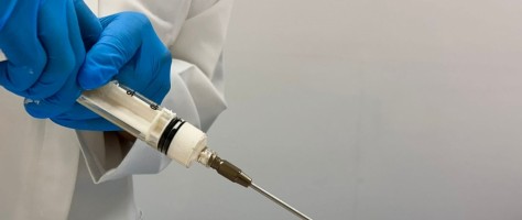 ‘Supergraft’ reconstructs bone and fights infections simultaneously