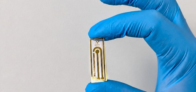 Startup desenvolve sensor que mede interações entre moléculas com alta precisão e pode reduzir tempo e custos na descoberta de candidatos a fármacos <i>(imagem: divulgação/Qnity); protótipo de chip para medir afinidade entre compostos</i>